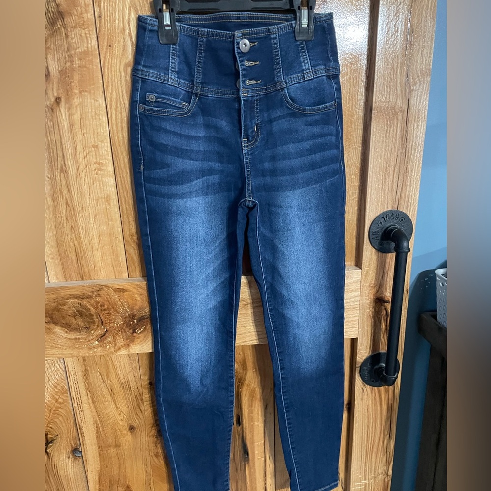 No Boundaries juniors high rise skinny jeans size 7 excellent condition